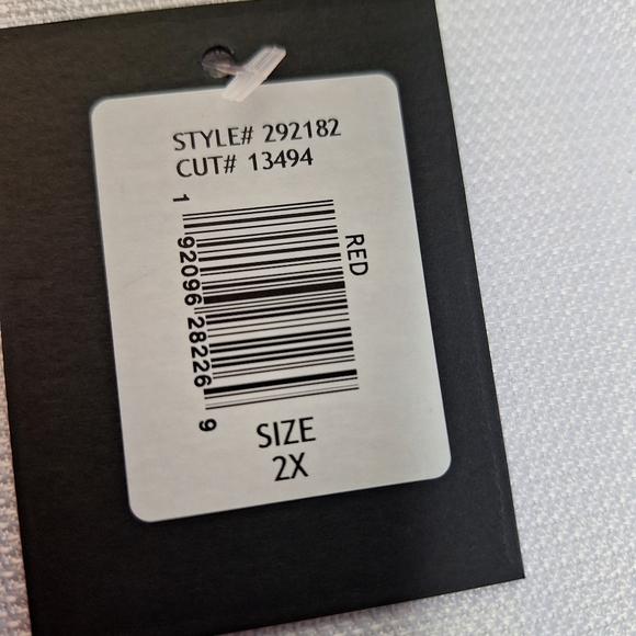 NWT Marina brand " The Jump into Something Red" plus-size jumpsuit size 2X. - Picture 7 of 7